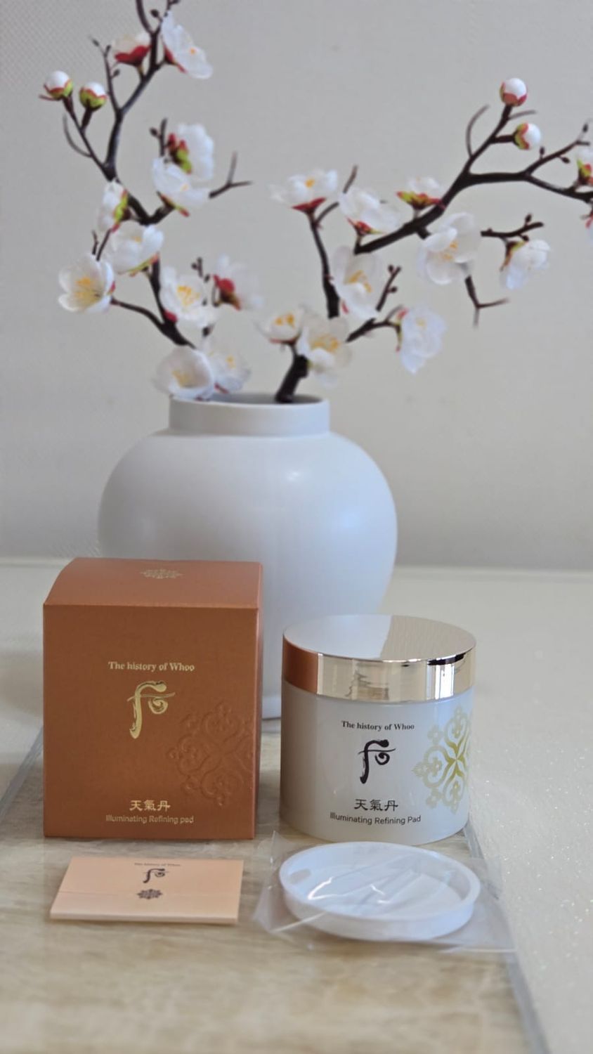 The history of Whoo Illuminating Refining pad 60 шт (вес 310 гр)