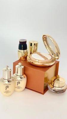 The history of Whoo Cheongidan Radiant Essence Cushion SPF50+/PA+++ #21 Special Set (вес 640гр)