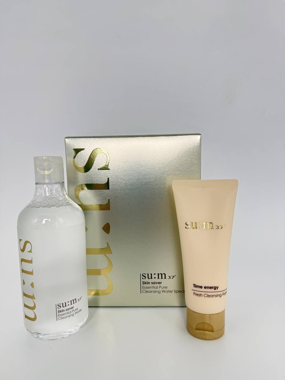 SU:M37 Skin Saver Essential Pure Cleaning Water 400 мл Special Set (вес 675 гр)