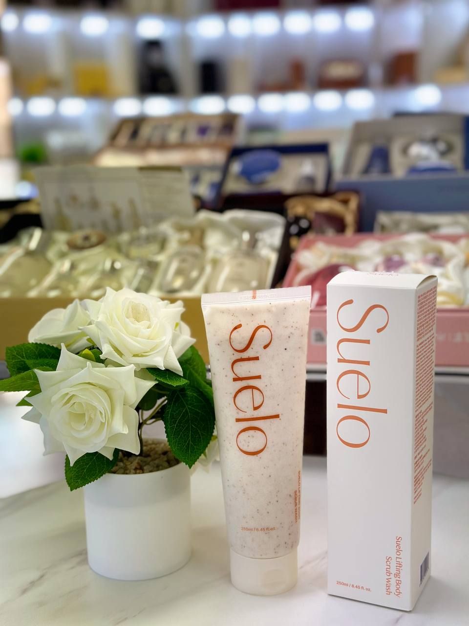 Suelo Lifting Body Scrub Wash (300гр)