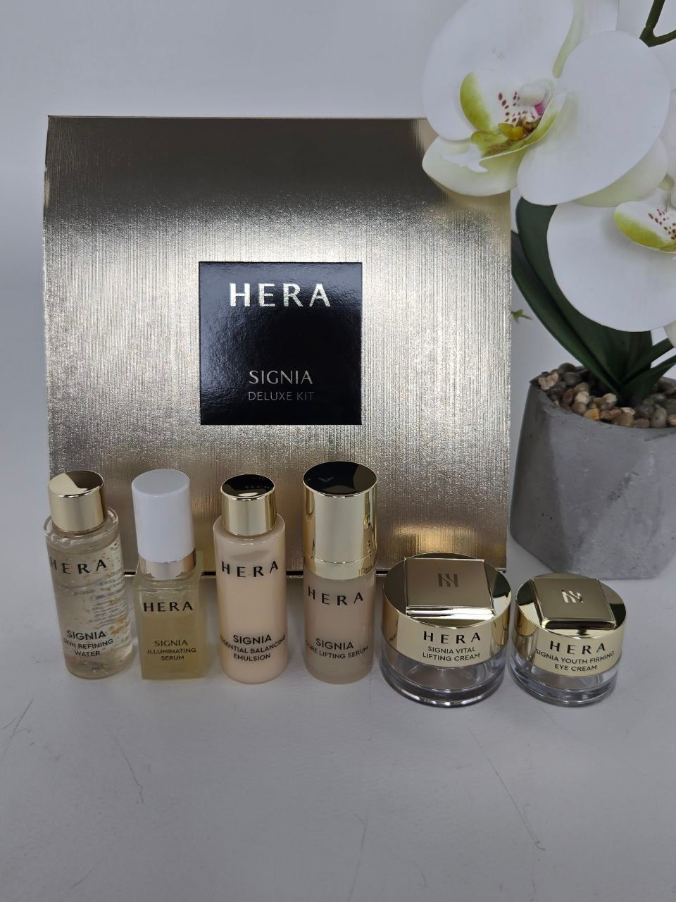 HERA SIGNIA DELUXE KIT 260гр