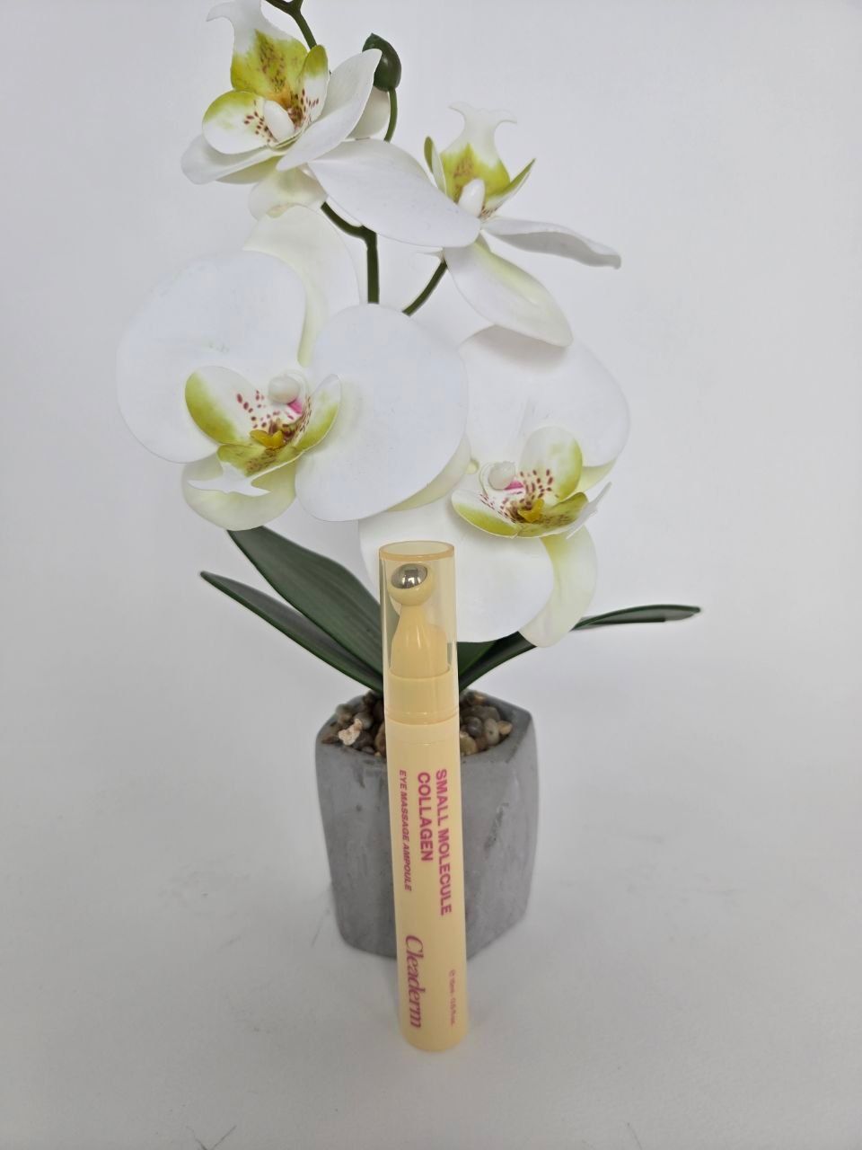 Cleaderm SMALL MOLECULE COLLAGEN EYE MASSAGE AMPOULE 45гр