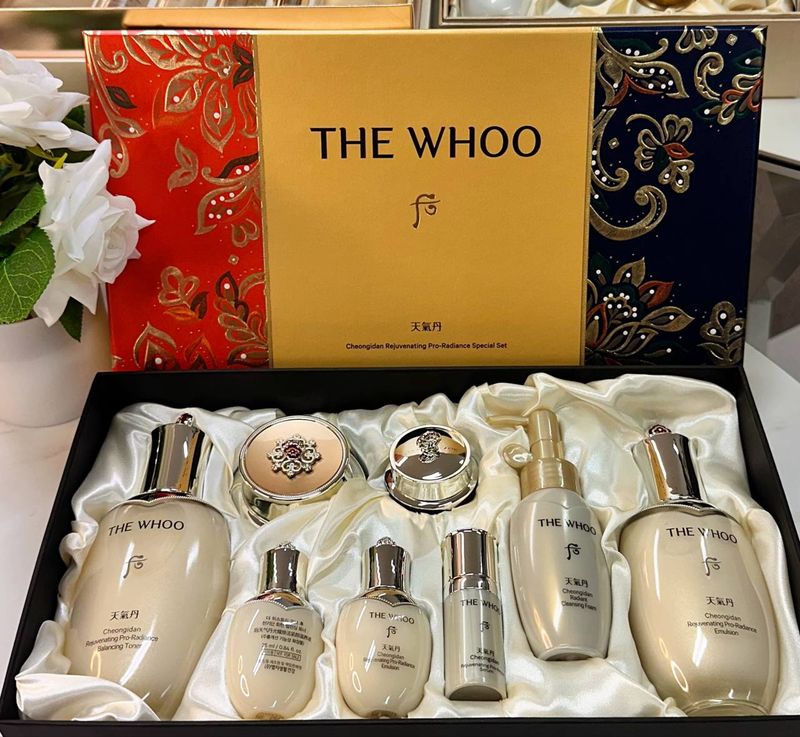 The History of Whoo Cheongidan Rejuvenating Pro-Radiance Special Set 3pc 1470гр с умывашкой
