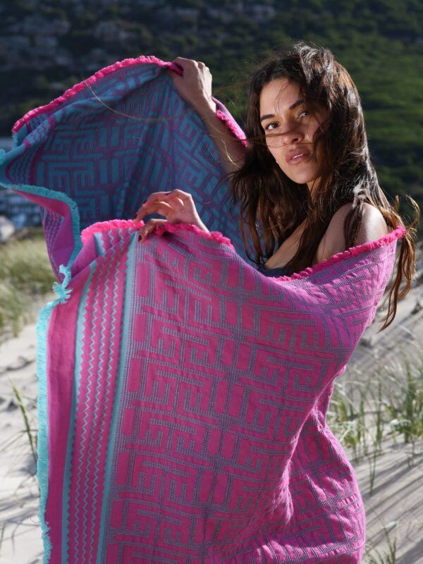 Throw-Fuchsia-Cotton