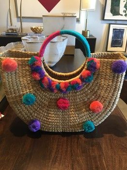 Bag-Pompom Fiesta