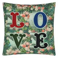 Pillow-Love-Forest