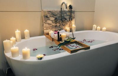 Bath Night Recovery: Safe CBD Soaks with Salts &amp; Essential Oils