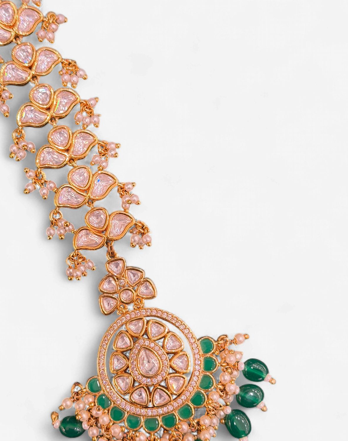 Zehra Emerald Kundan Tikka