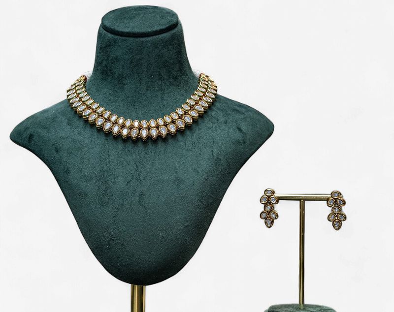 Aveline Set