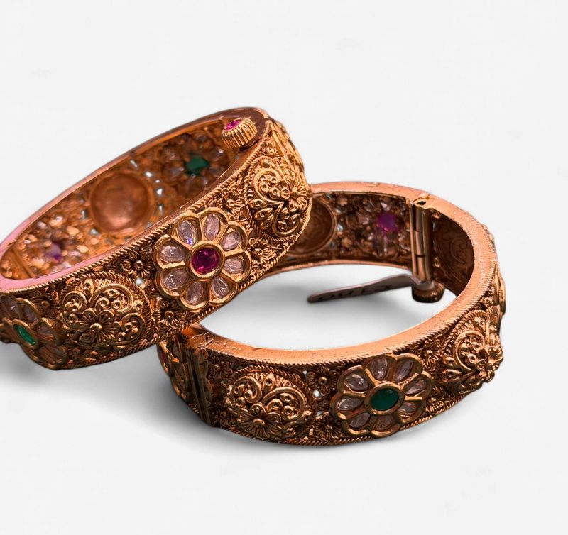 Navira Kundan Heritage Bangles