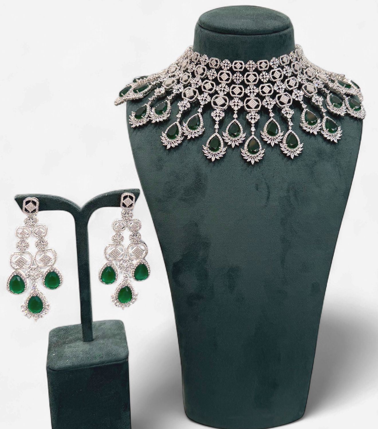 Zaria Emerald Set