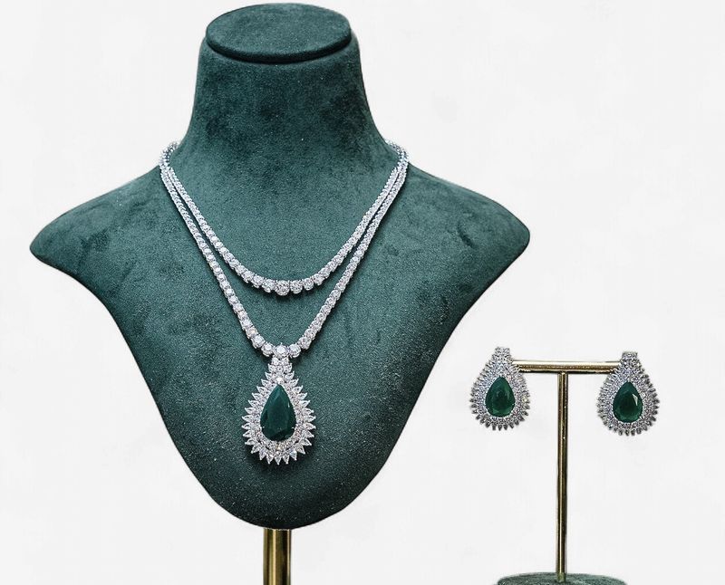 Averia Set