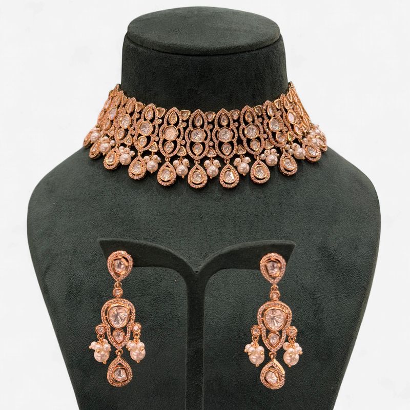 Sorelle Drop Choker Set