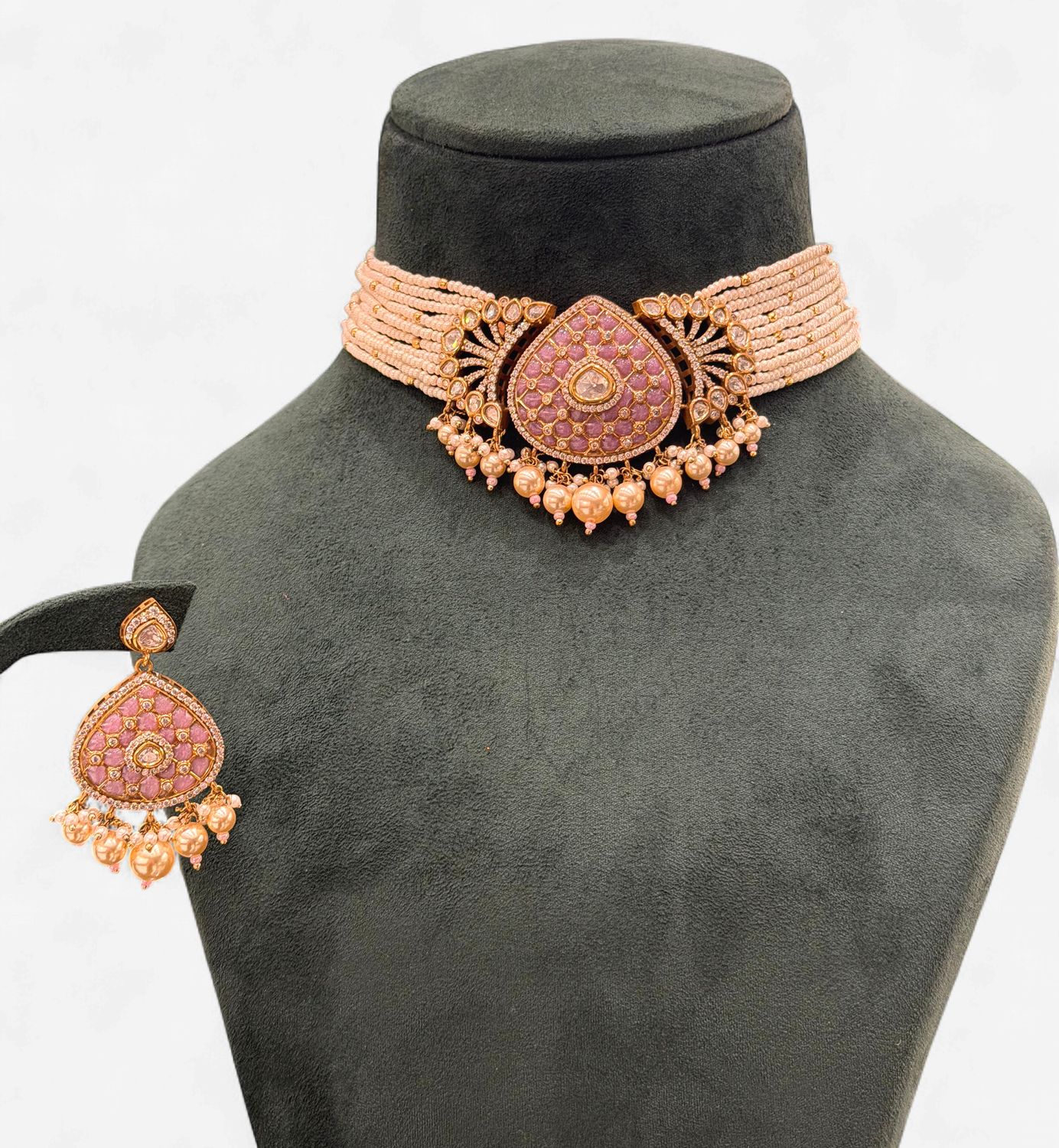 Ishaya Pearl Choker Set