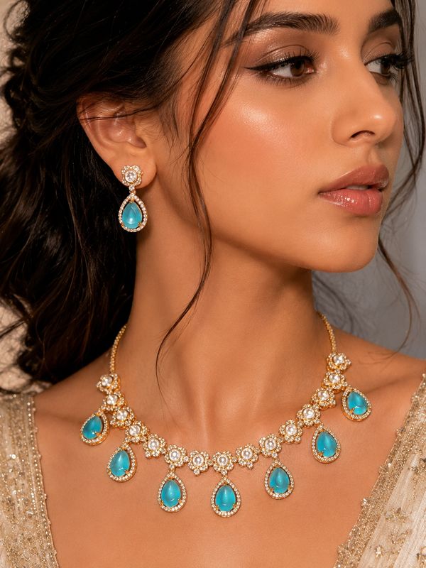 Celeste Teardrop Necklace Set