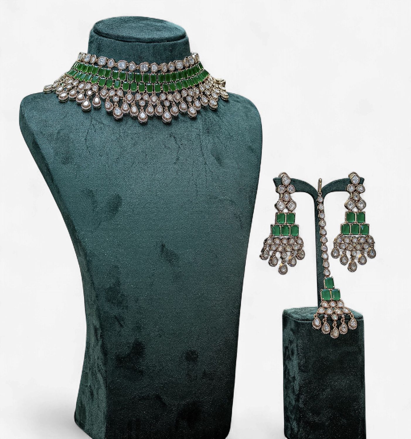 Emerald Linea