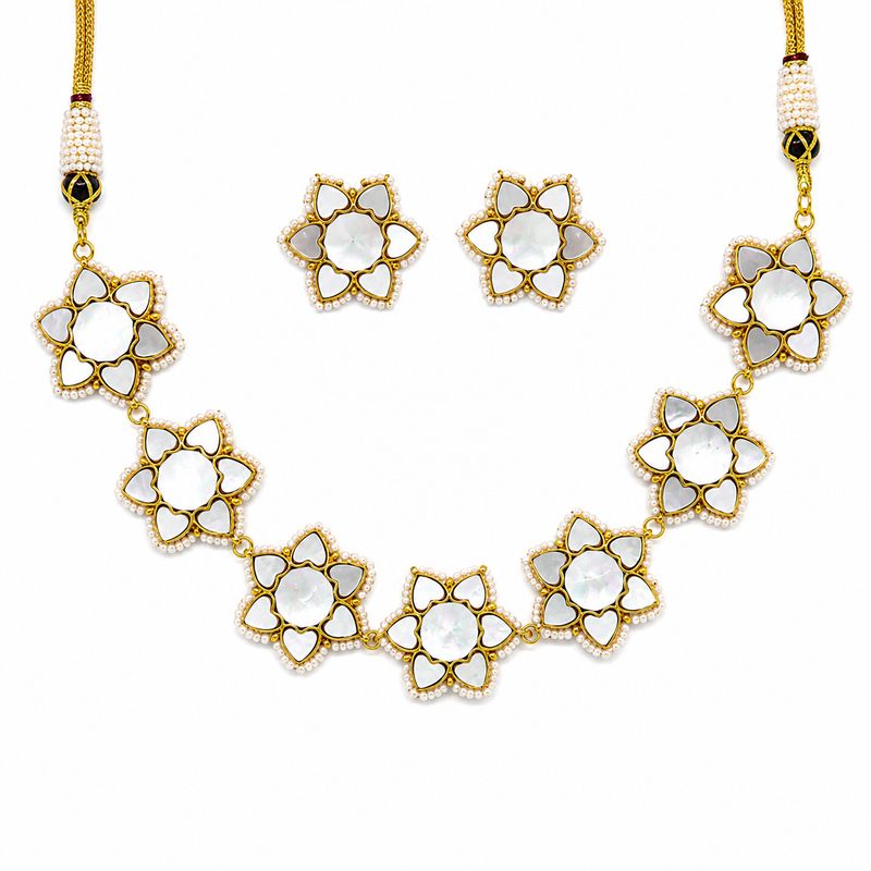 Noelle Floral Mother of Pearl Set