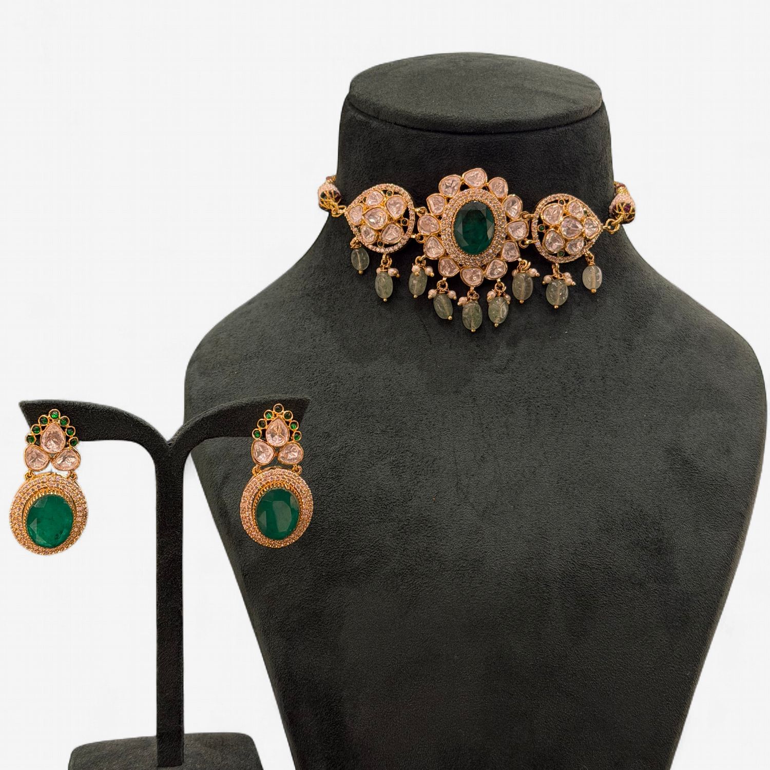 Rivaan Emerald Choker Set