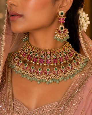 Mira Temple Necklace Set