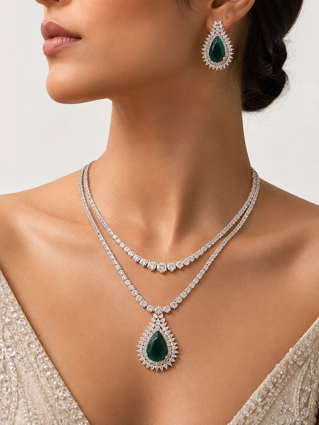 Ameera Emerald Necklace Set