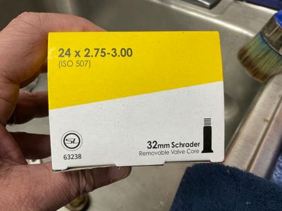 TUBE SV32 24x2.75-3.00 SUNLT TUBE SV32 24x2.75-3.00 SUNLT