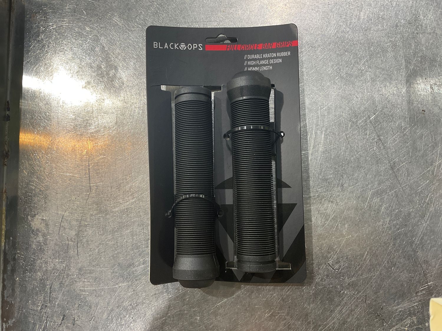 GRIPS BK-OPS 145mm CIRCLE FLANGELESS BLK