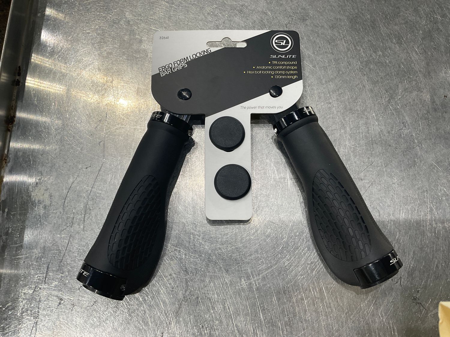 GRIPS SUNLT ERGO FORM 130mm BK DUAL LOCKING