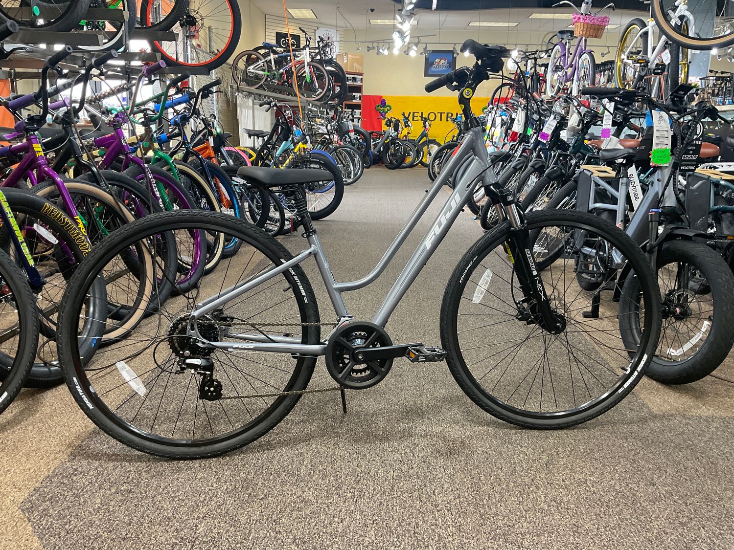 Fuji Crosstown 1.3 ST, Color: Silver, Size: S (15&quot;)