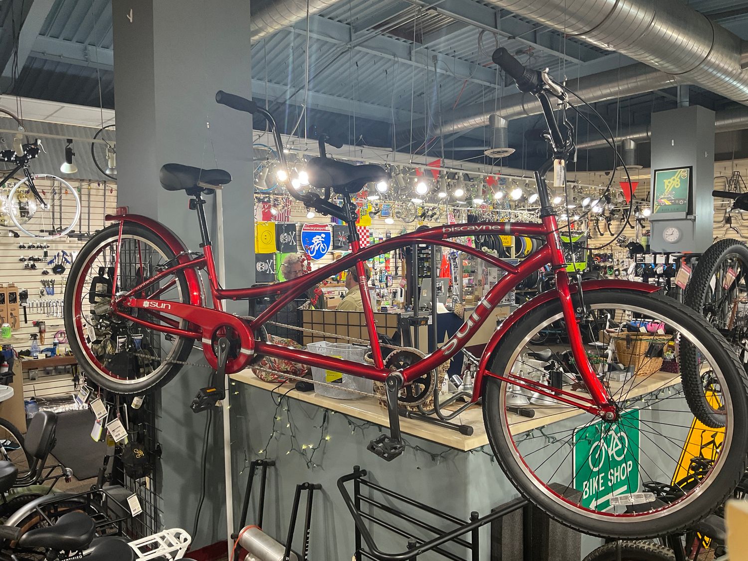 BIKE SUN BISCAYNE TANDEM 7sp MET-RED 09
