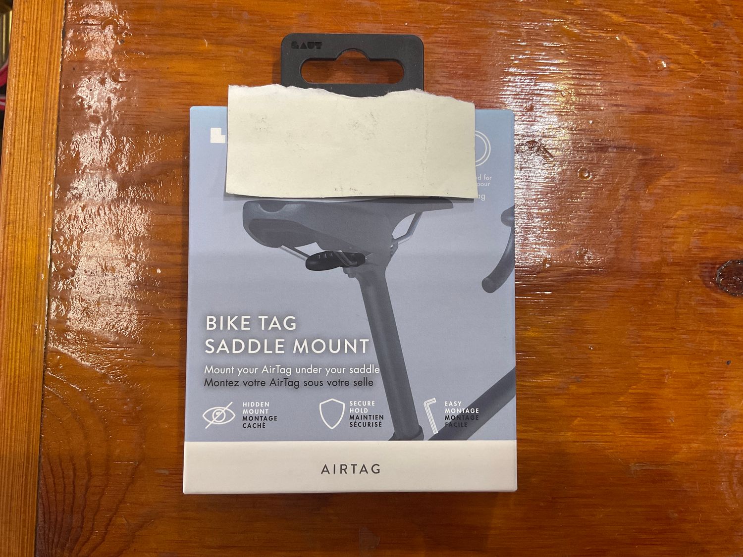 SECURITY AIRTAG HOLDER LAUT SADDLE MOUNT BK