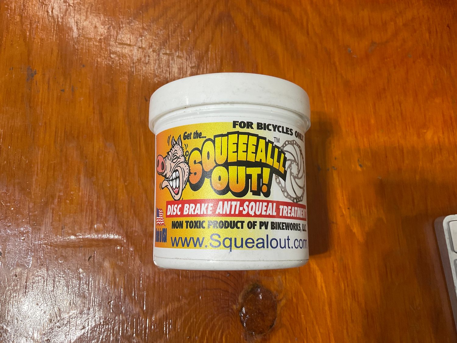 Squeal Out Anti-squeal Disc Brake Paste: 8oz Jar