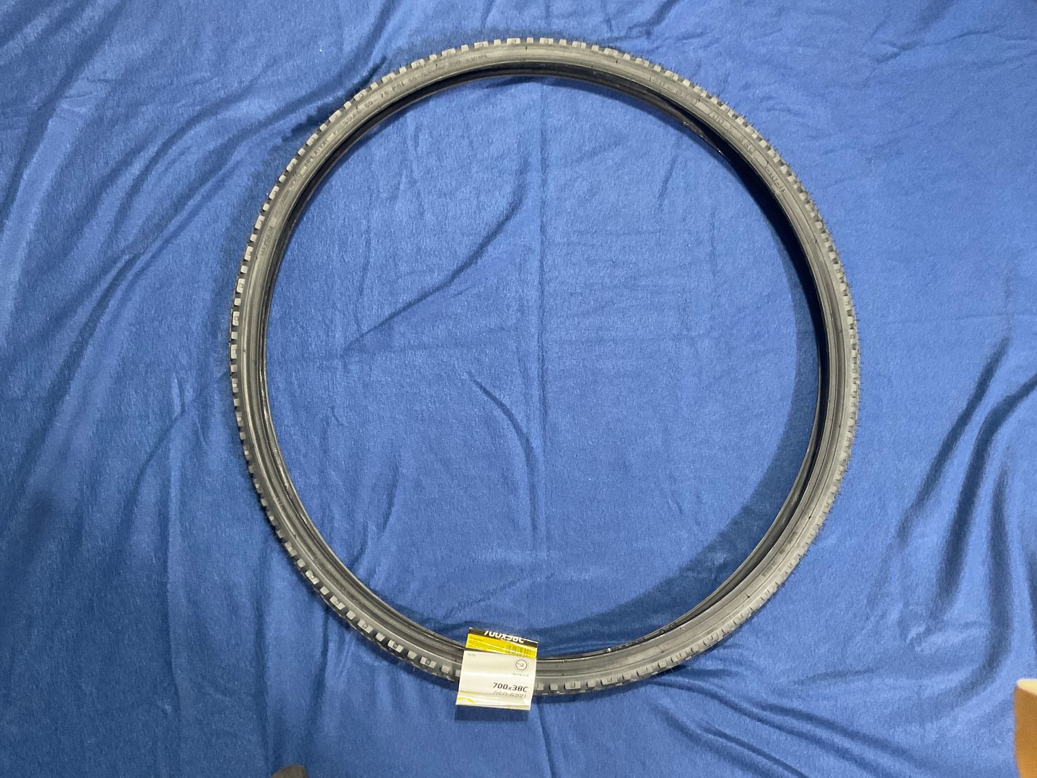 TIRE 700x38 BK/BSK KROSSPLUS K847 WIRE SUNLT