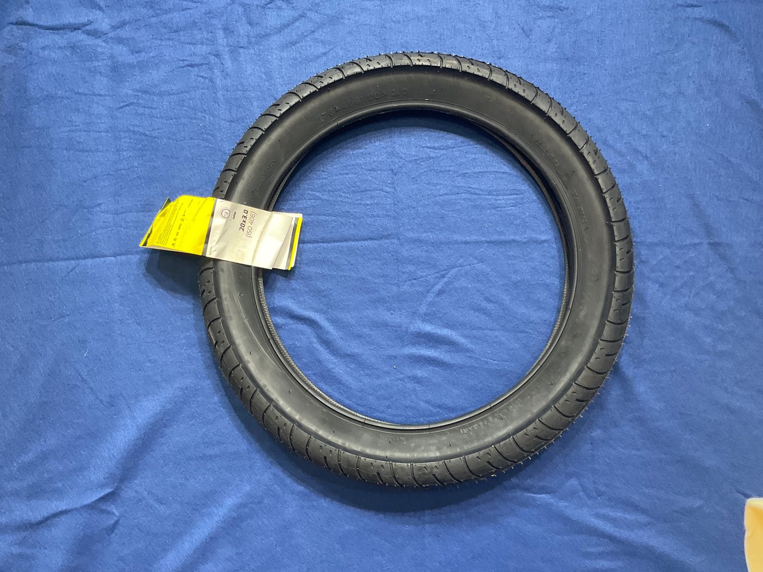 TIRE  20x3.0 BK/BK H588 SEASIDE SUNLT UTILIT