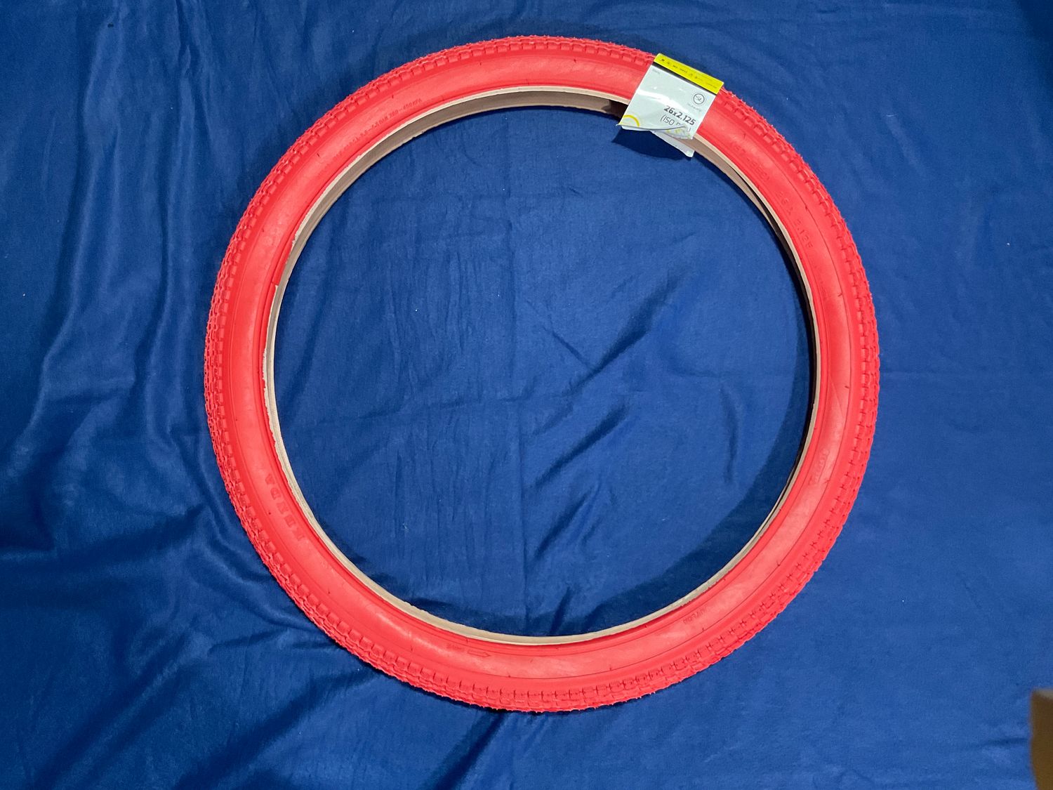 TIRE SUNLT 26x2.125 RD/RD CRUISER K927w/SUN LOGO KOMFORT WIRE