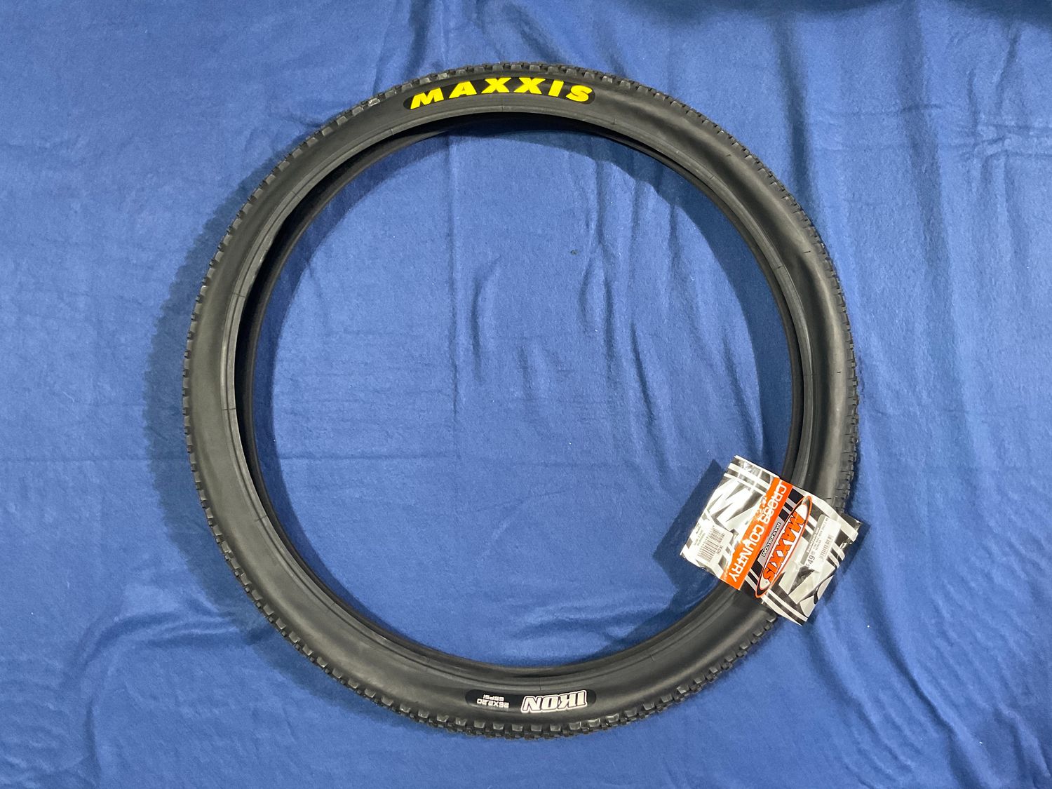 TIRE MAX IKON 26x2.2 BK WIRE/60