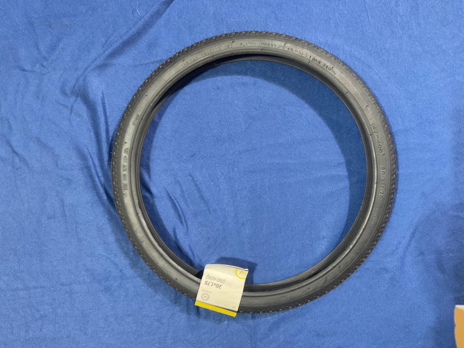 TIRE SUNLT 20x1.75 BK/BK STREET K123 WIRE