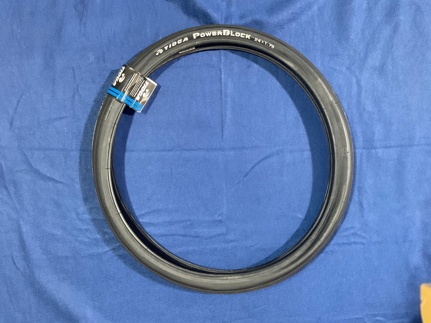 TIRE 24&quot;X1.75&quot; WIRE BK TIOGA RP PWRBLOCK