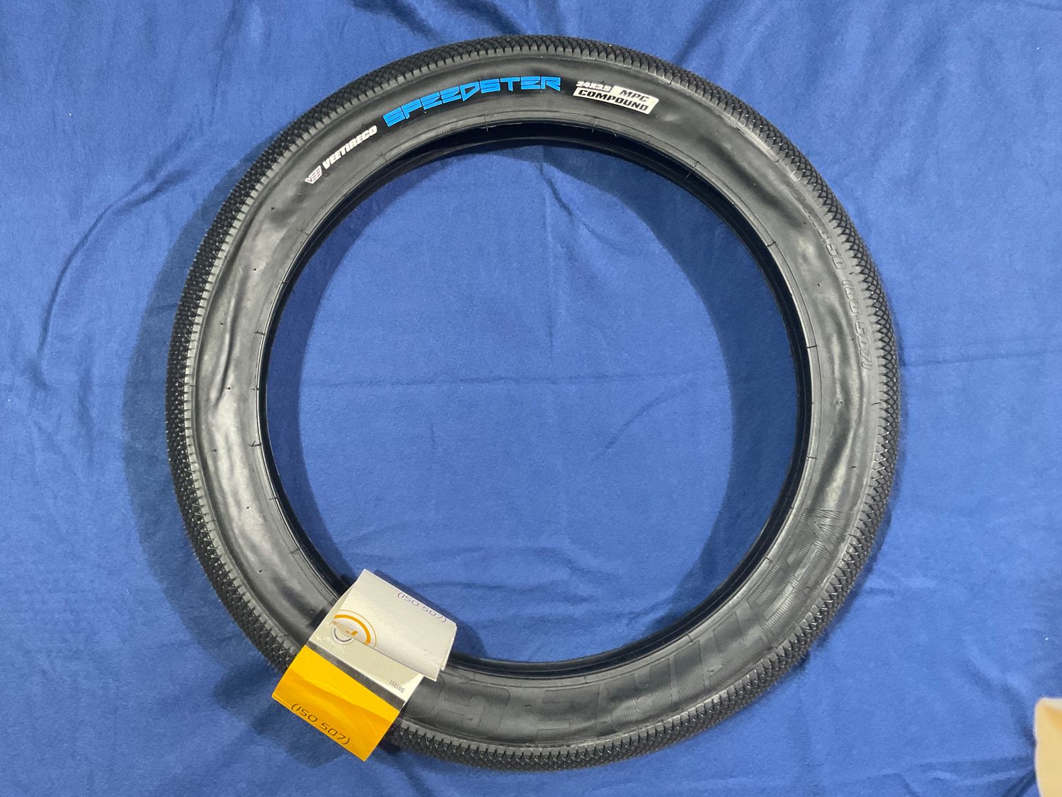 TIRE 24x3.5 BK/BK SUNLT WIRE BEADED BAJA