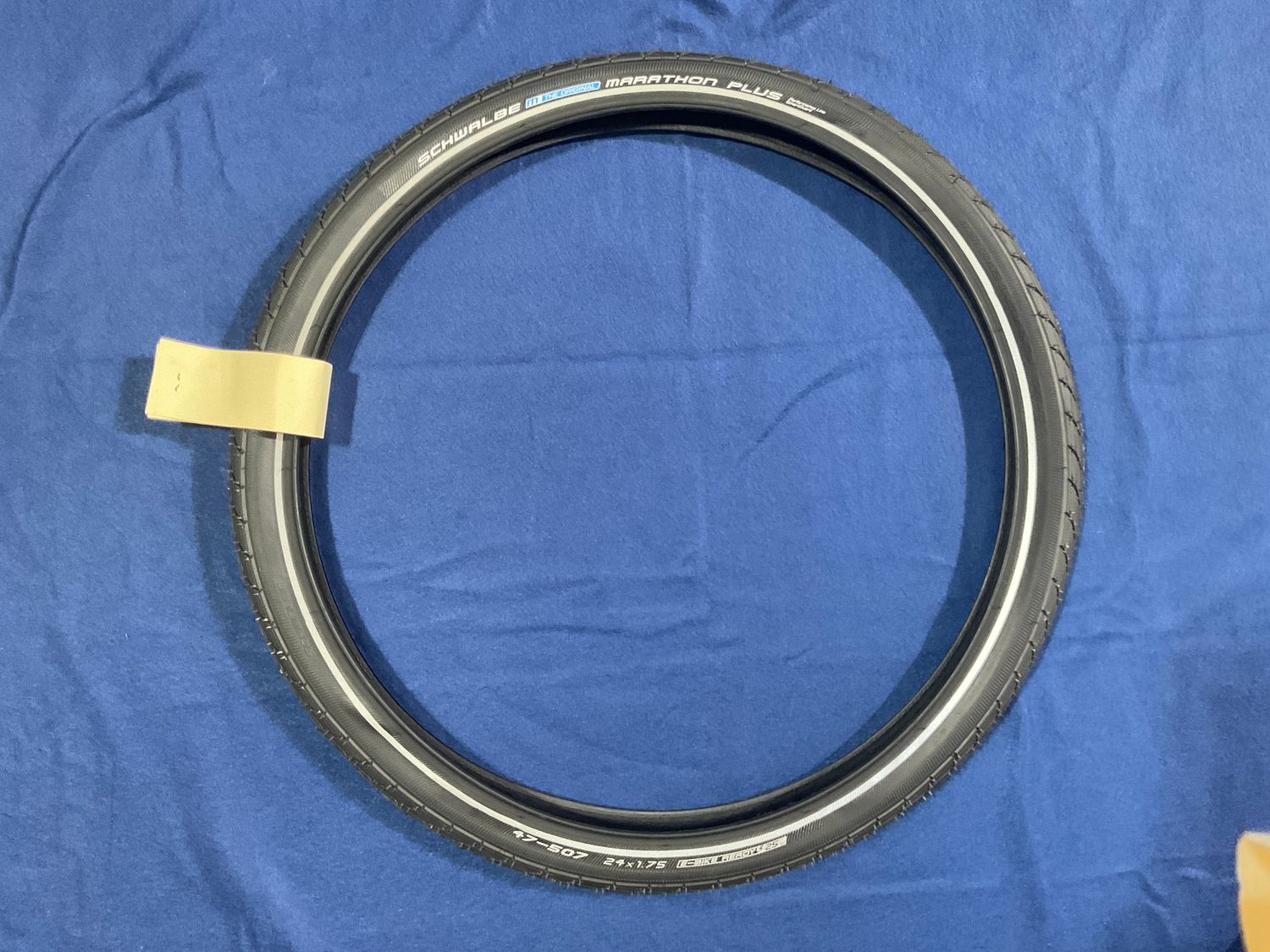 Schwalbe Marathon Plus Tire - 24 x 1.75, Clincher, Wire, Black/Reflective, Performance, Endurance, SmartGuard, E-50