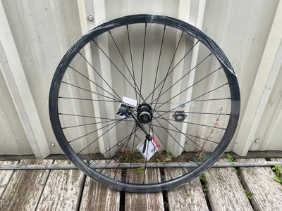 WHL FT 700 622x25 WM J25SG BK MSW 32 SHI TX505 CL w/6B ADAPTOR QR BK 100mm 14gBK