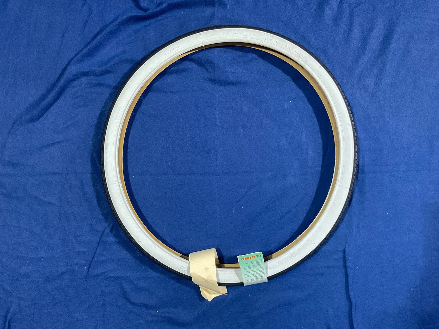 24x1.75 White wall tire