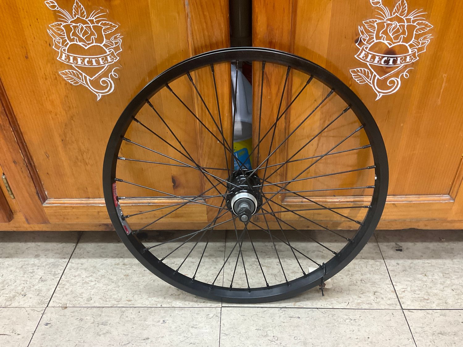 WHL RR 20x1.75 406x19 ALY BK 36 ALY FW 1sp 3/8 BK 110mm 14gBK