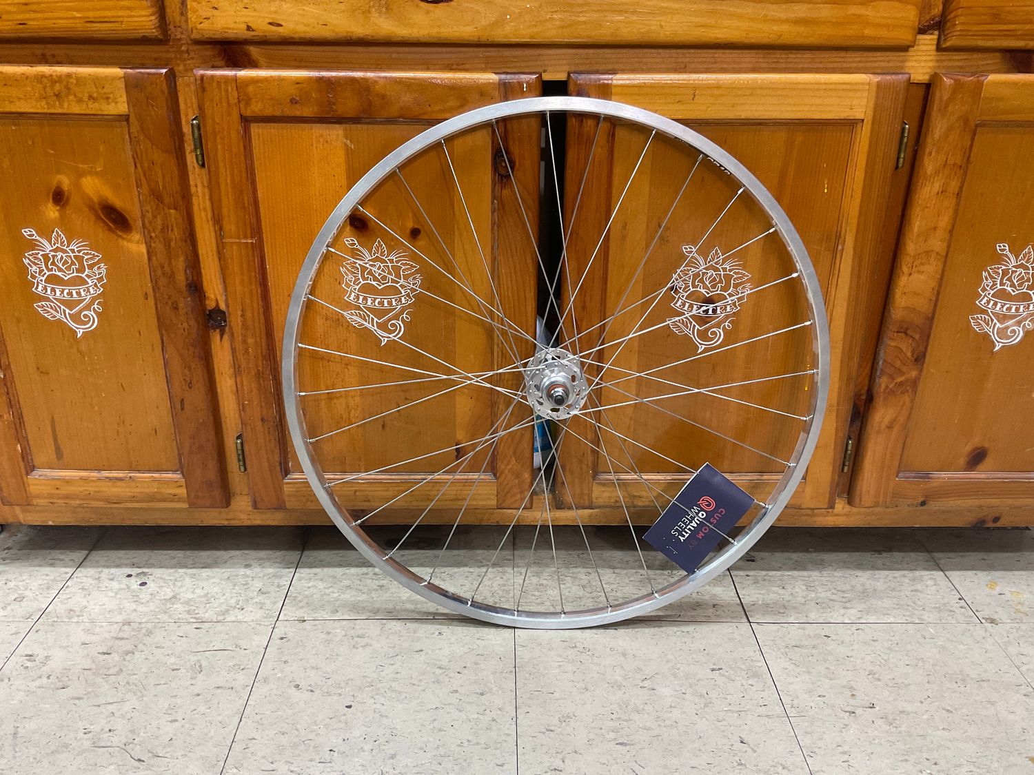 WHL   Quality Wheels CR-18 Track Rear Wheel - 27 10 x 1 x 120mm Rim Brake Fixed/Freewheel Polished/Silver Clincher