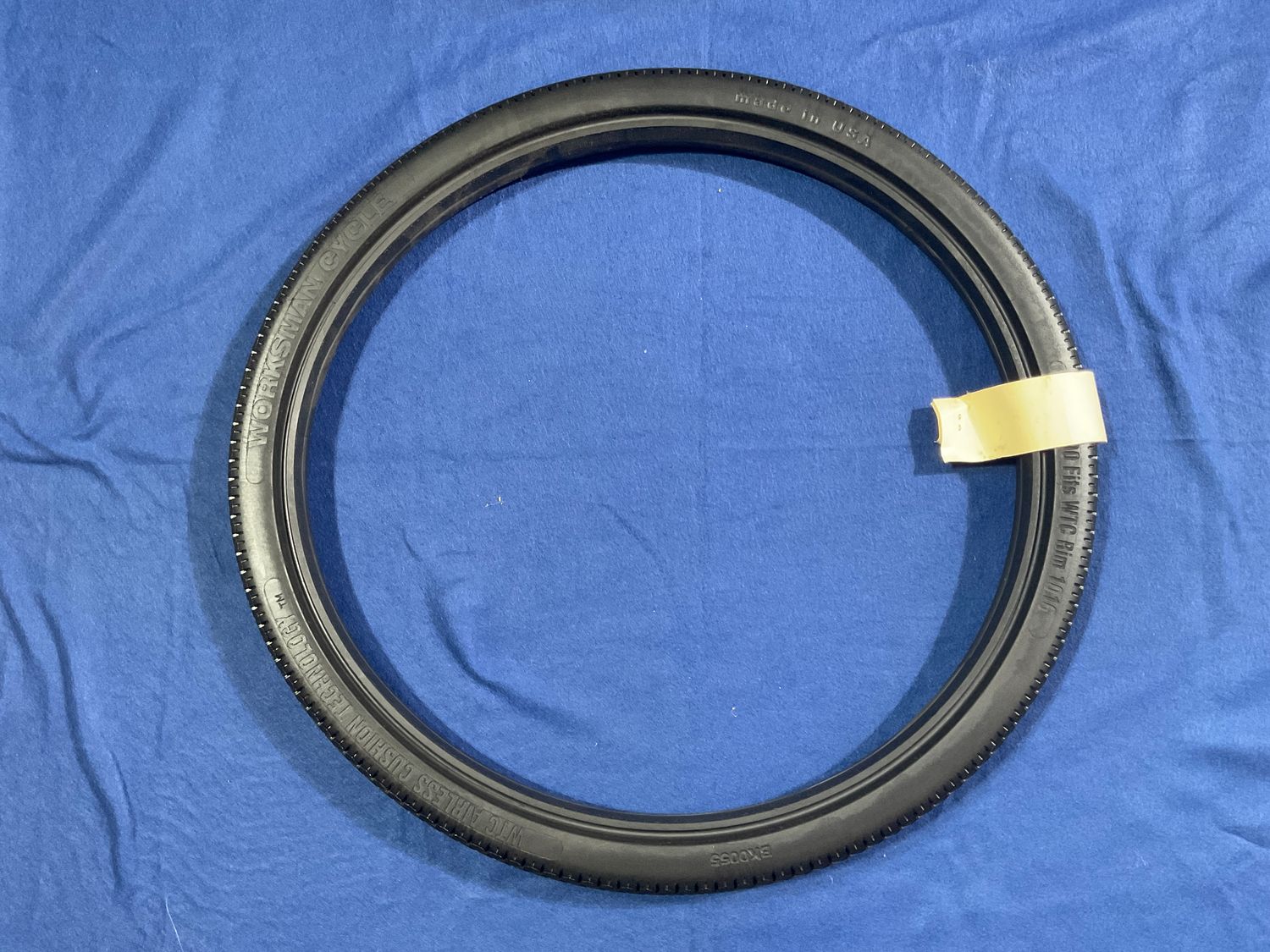 TIRE 26x2 Worksman WTC AIRLESS-SOLID