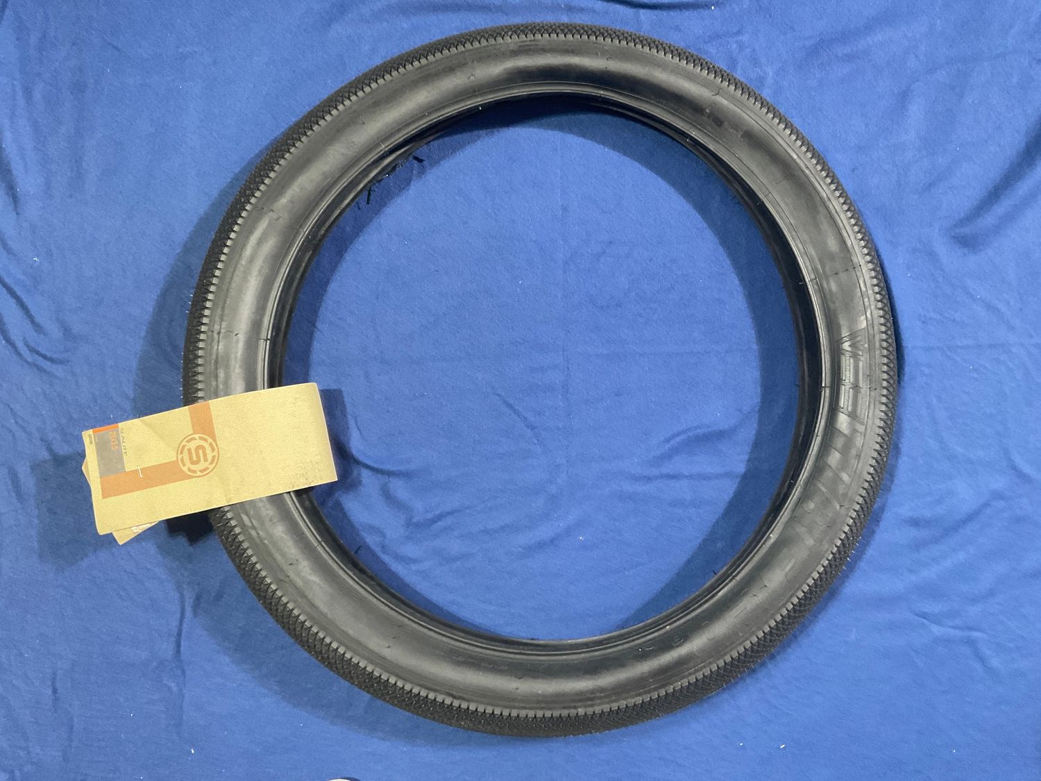 TIRE 26x3.5 BK/BK BAJA WIRE SUNLT