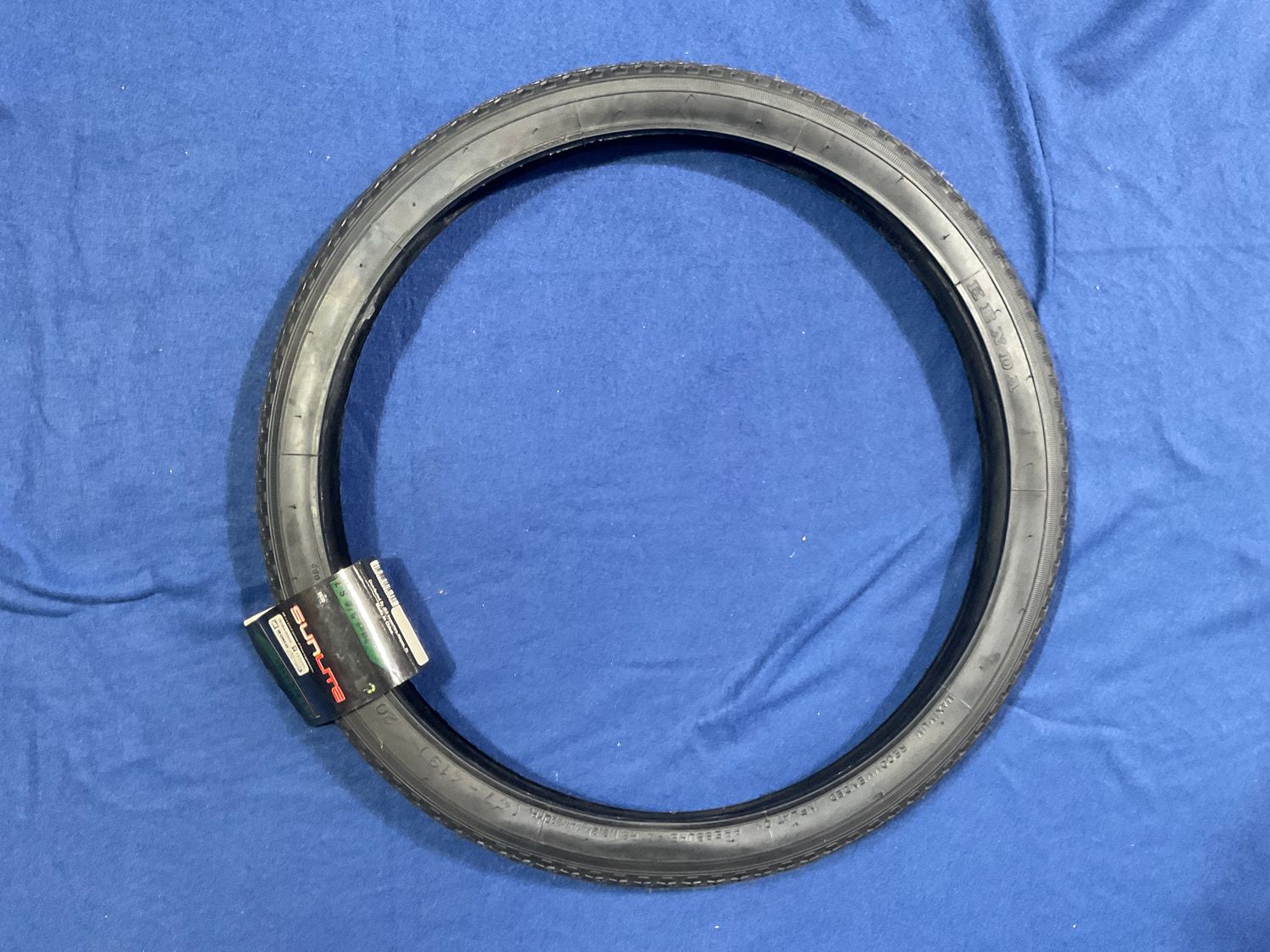 TIRE  20x1-3/4 - S7 - BK/BK - STREET WIRE SUNLT (ISO 419)