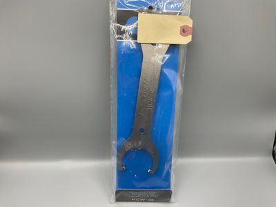 TOOL HCW18 DBL-SIDED SPANNER BB CUP WRENCH