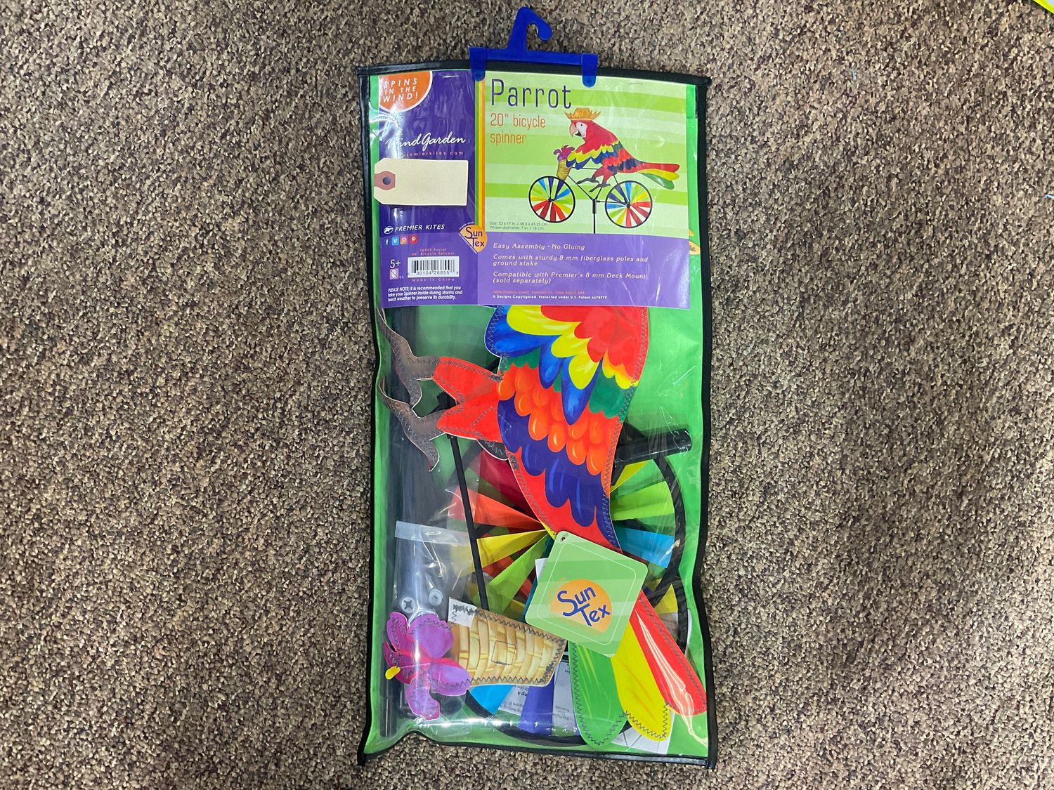 Parrot Spinner - 20&quot;