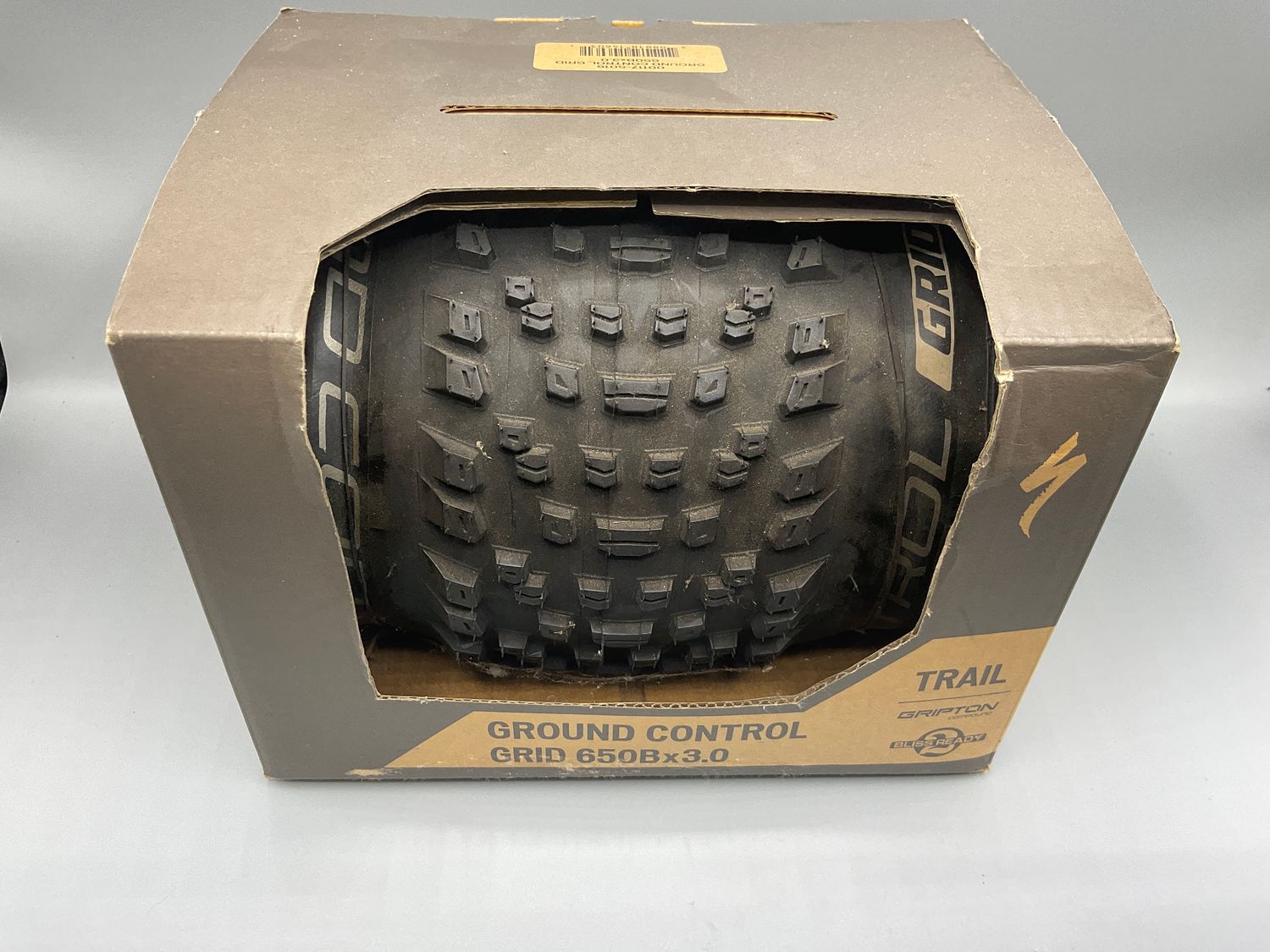 TIRE 27.5x3.0 / 650Bx3.0 GROUND CONTROL GRID 2BR