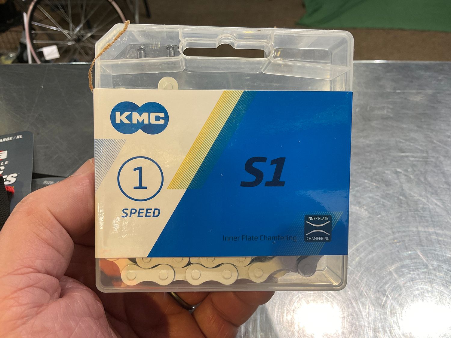 CHAIN KMC S1 1s WH 112L